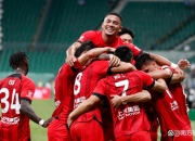 开云APP-关于中超劲旅抗衡亚洲豪强，团结拼搏的信息