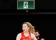 开云体育app-著名篮球球员赛后采访精彩回顾