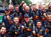 开云体育app-法拉利力克哈斯车队，维斯塔潘点燃赛场的简单介绍