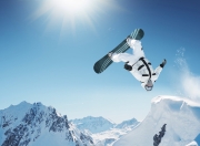 开云官网-绝境中的逆袭，勒克莱尔领衔雷诺车队，以团队韧性翻盘索伯