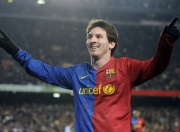 开云体育官网-美网荣耀碾压拉沃尔杯喧嚣，孤勇者蒂姆扛起奥地利全队的民族旗帜