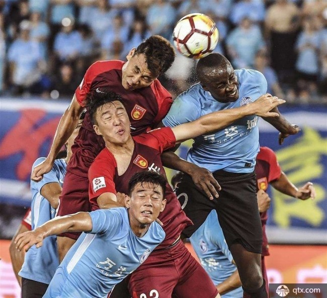 大连一方客场逼平河北华夏幸福，排名持续下滑的简单介绍