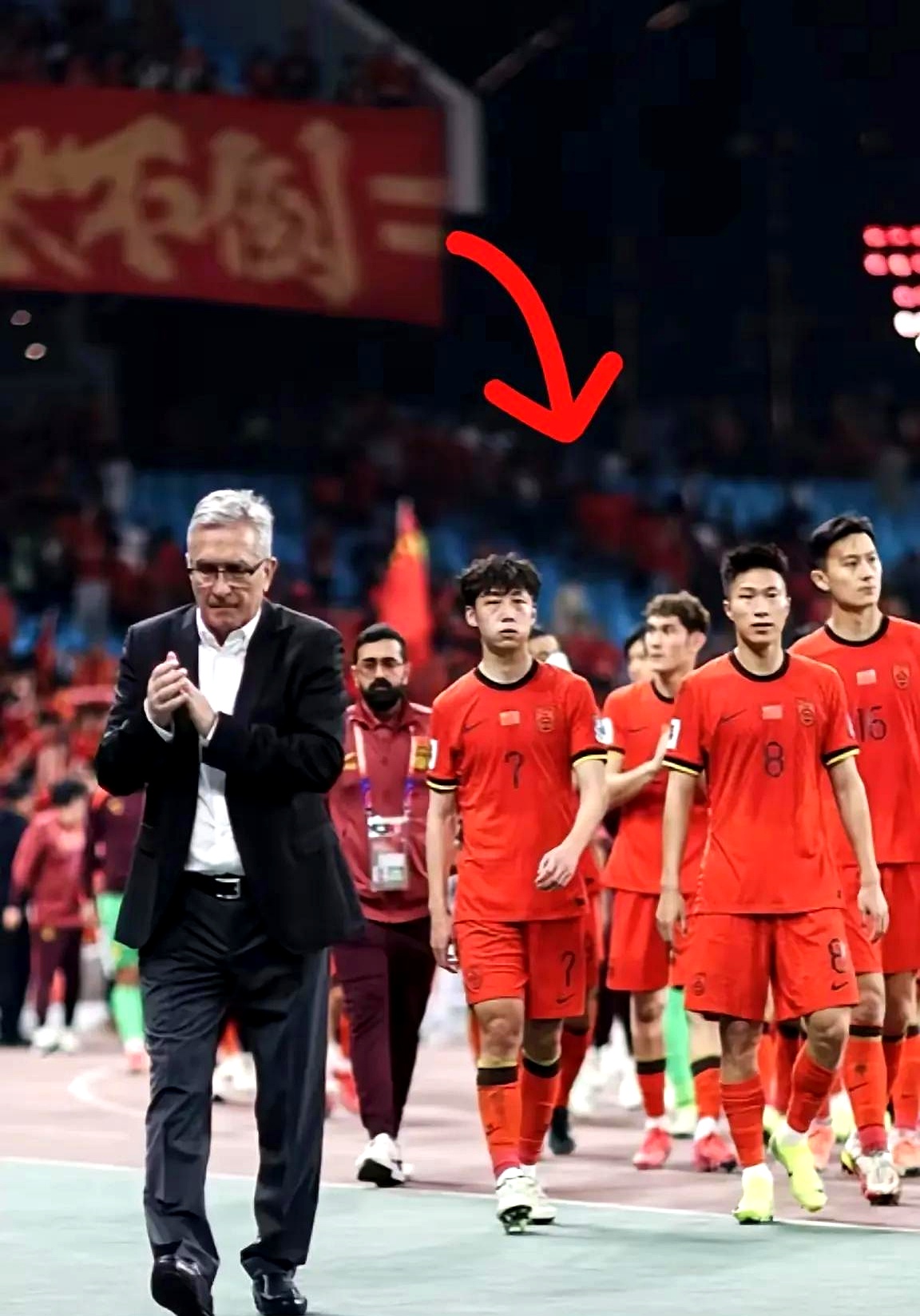 东部强队最佳球员突然伤退,球队士气受挫的简单介绍 东部强队最佳球员突然伤退,球队士气受挫的简单介绍