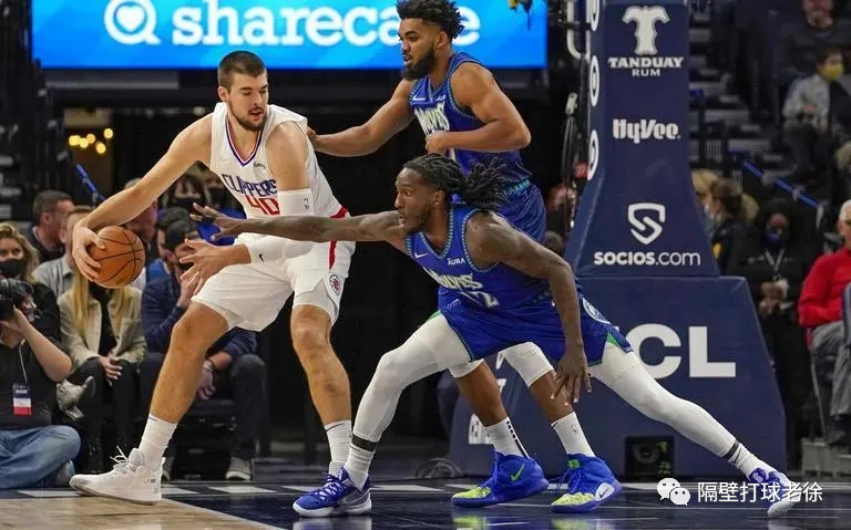 青海羌狼遭遇主场连败,保级任务艰巨 青海羌狼遭遇主场连败,保级任务艰巨