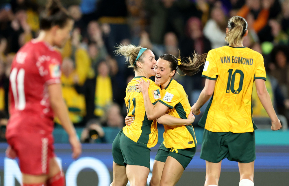 澳大利亚队击败对手,晋级八强 澳大利亚队击败对手,晋级八强