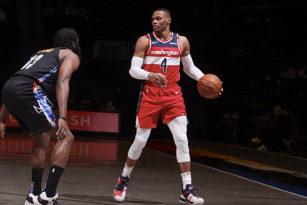 关键比赛制胜关键，球队成功争取三分