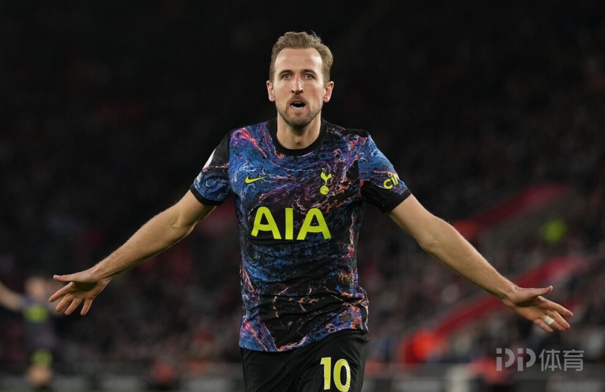 关于西汉姆联主场逆转，王者归来的信息