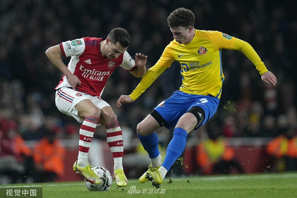 关于阿森纳险胜加拿大，布鲁诺完成帽子戏法的信息