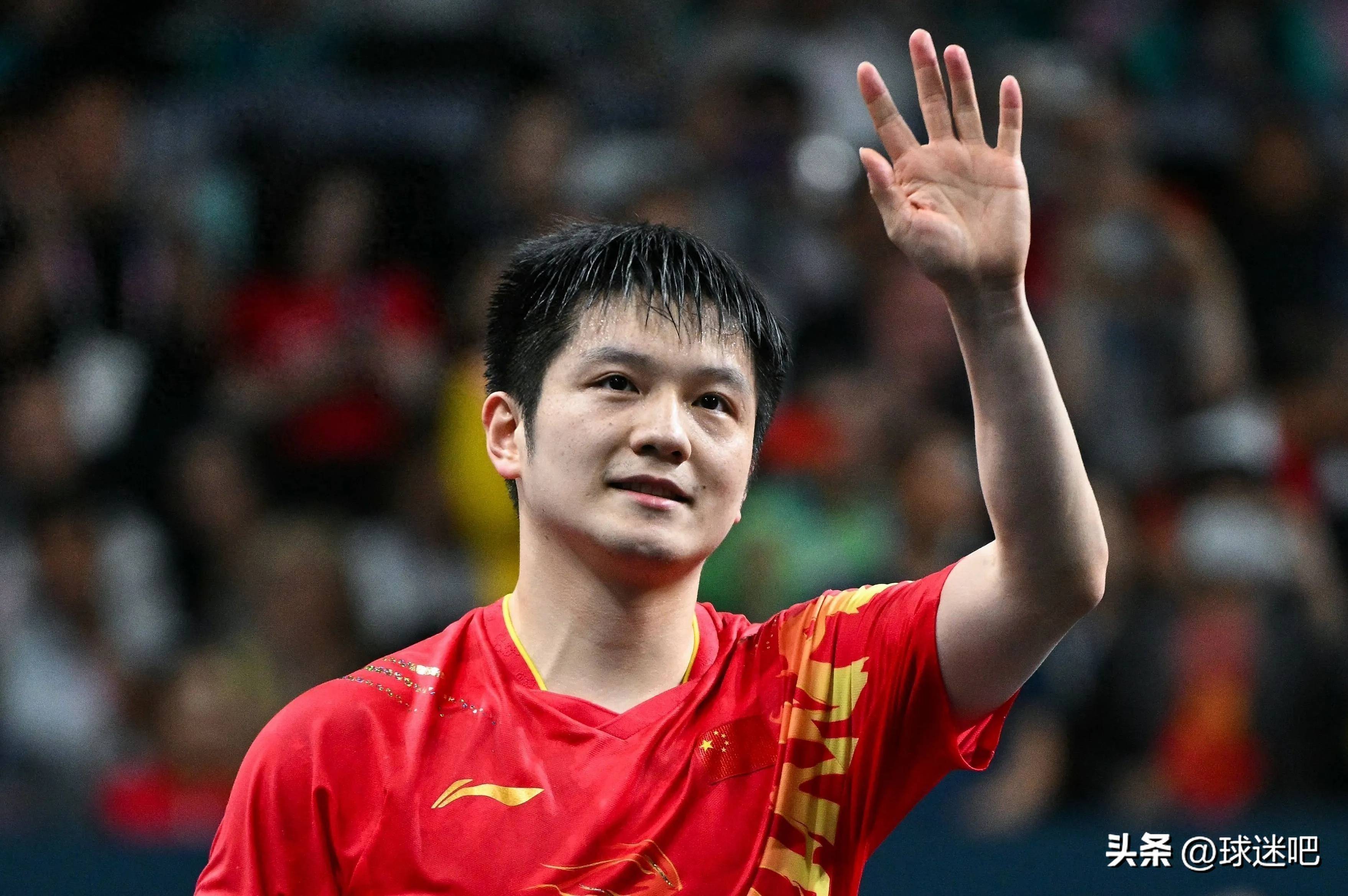 中国队轻取英格兰队，樊振东点燃赛场