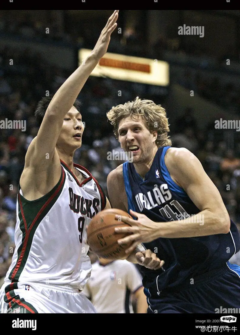 包含独行侠横扫新疆队，易建联关键制胜的词条