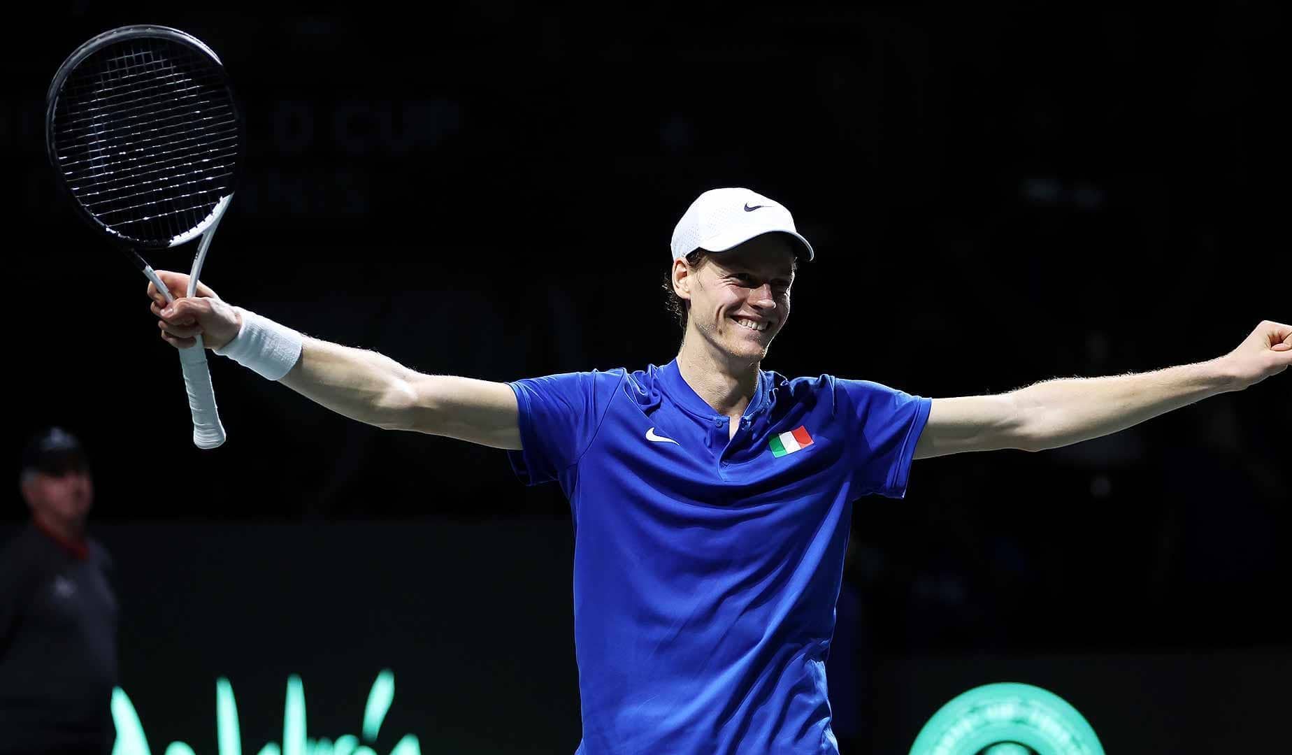 包含戴维斯杯碾压年终总决赛，辛纳带队取胜的词条