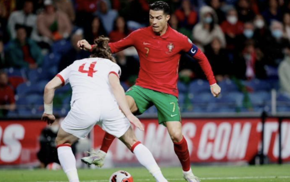 包含韩国队险胜葡萄牙队，梁靖崑刷新纪录的词条