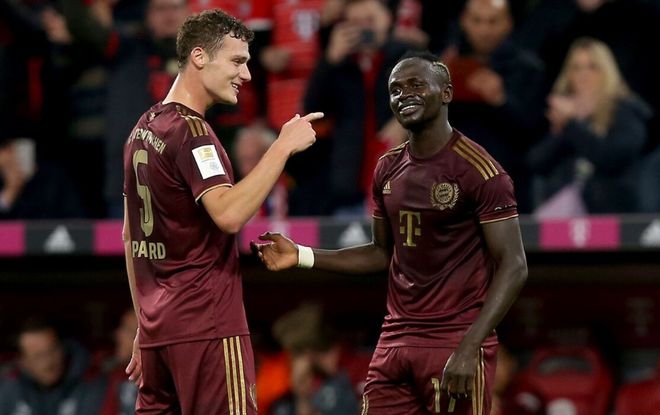 包含勒沃库森横扫多特蒙德，本泽马统治全场的词条