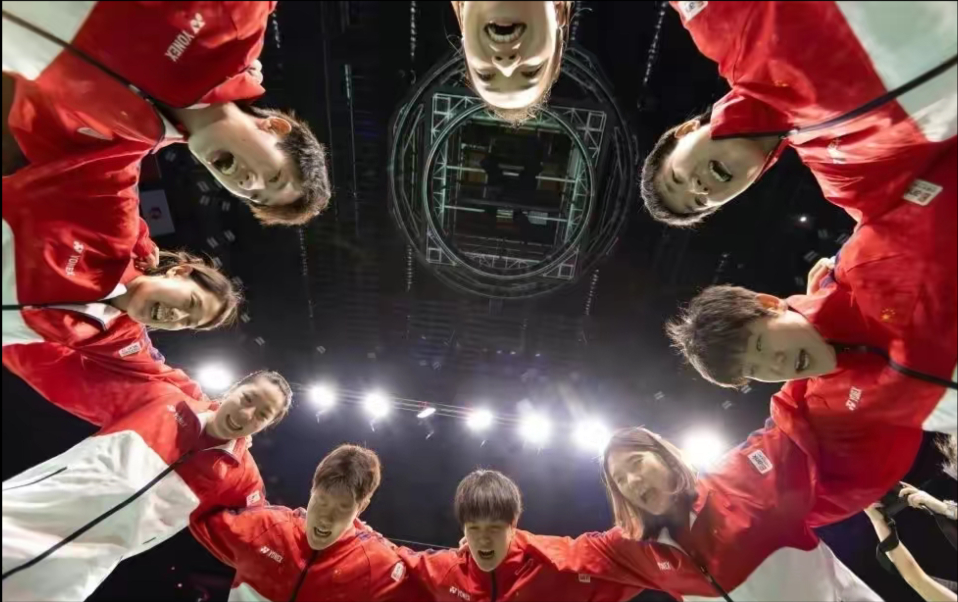 关于印尼队完胜泰国队，黄鸭组合惊艳四座的信息