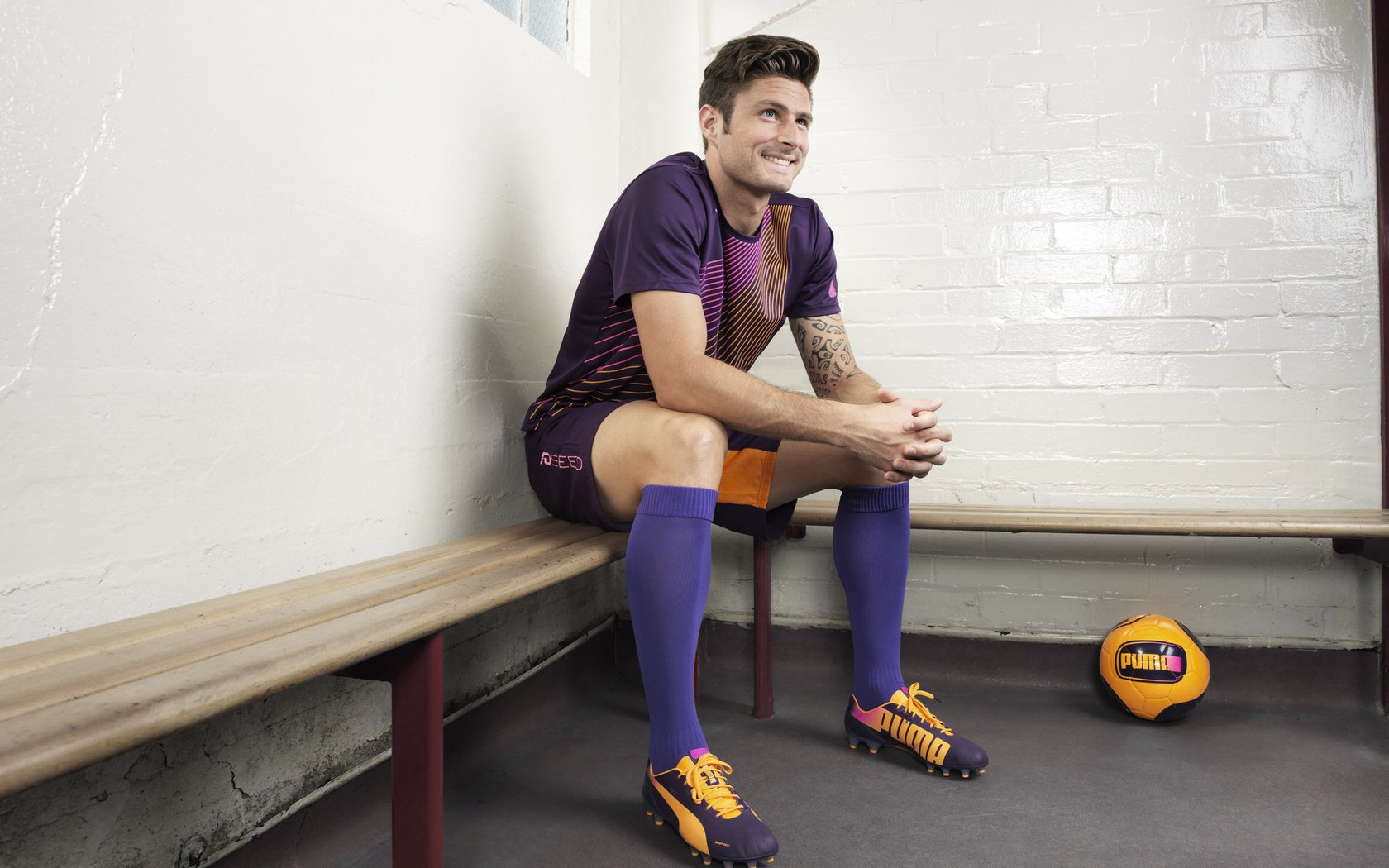 从天空到球场，老鹰的终结艺术与詹姆斯在2026世界杯的统治预言